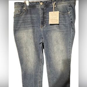 NEW 1846 DENIM, size 16
